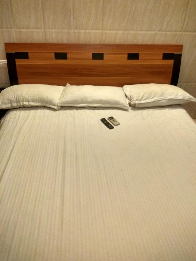 Grand Galaxy Hotel Csennai Kültér fotó